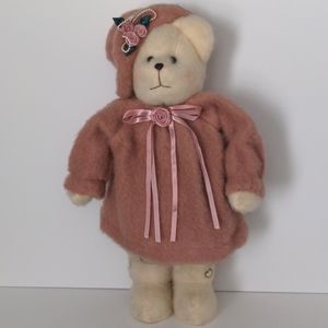 Vintage Annabelle Bear (1998)